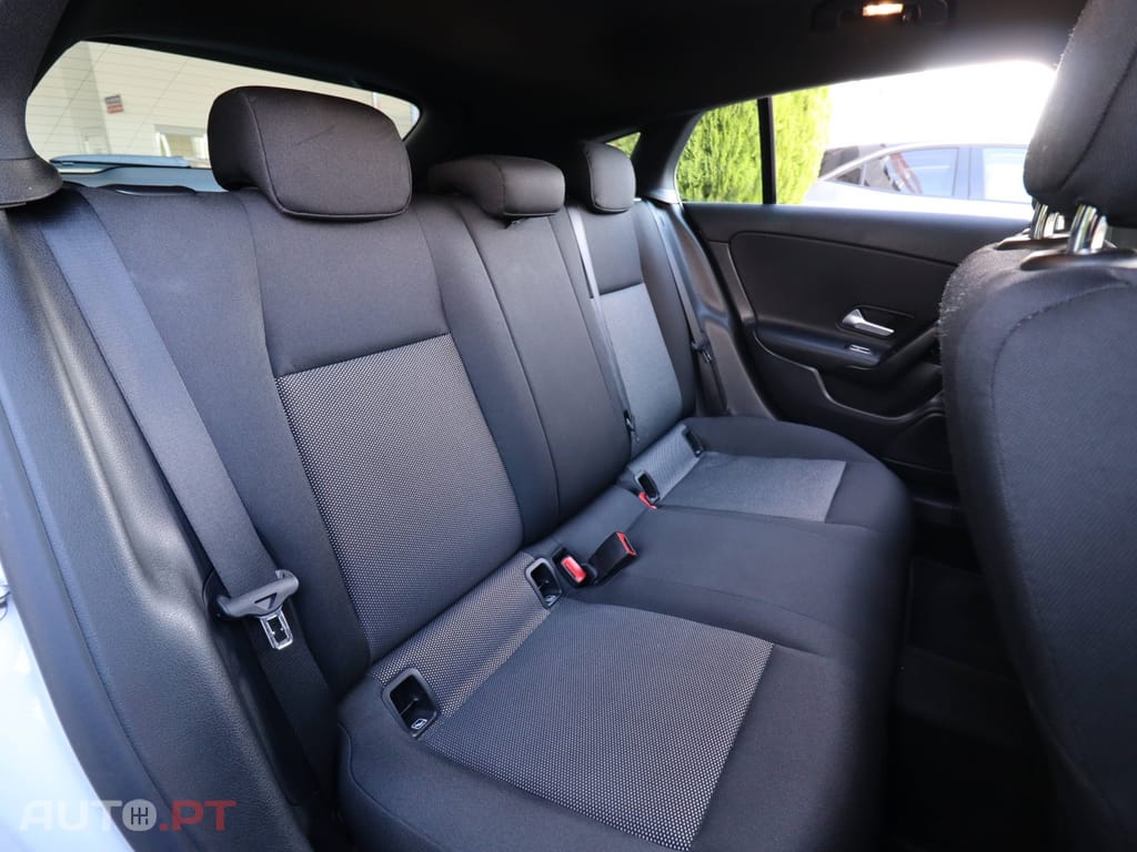 Mercedes-Benz CLA 180 d Shooting Brake Style Plus Aut.