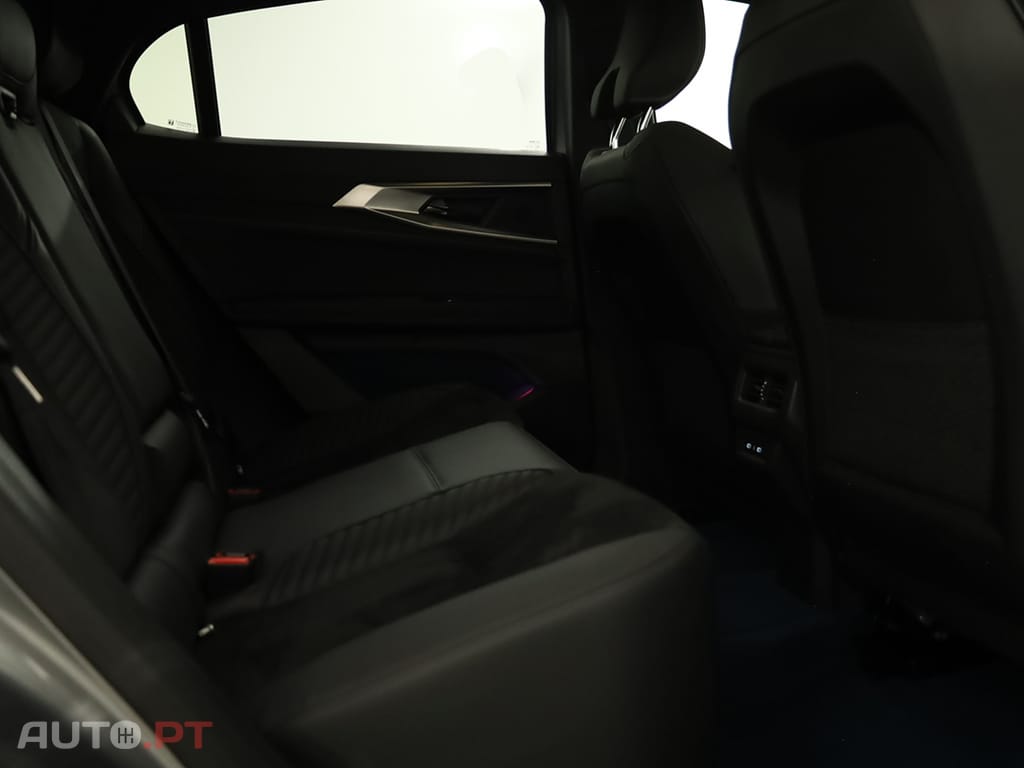 Renault Rafale 1.2 Hyper Hybrid E-Tech 4x4 Esprit Alpine