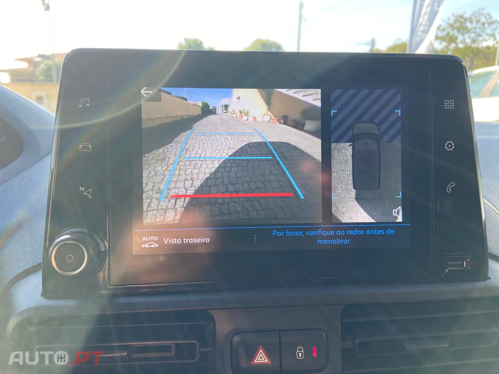 Peugeot Partner 1.6 HDI CarPlay  Só 95 mil kms!! Nacional