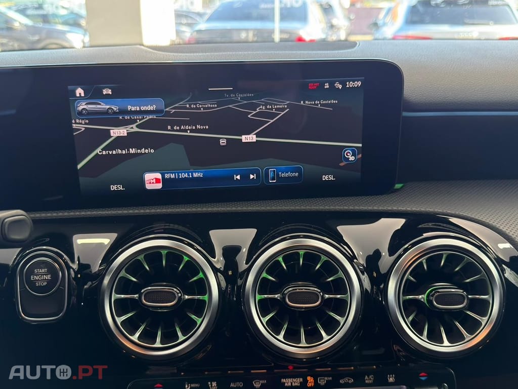 Mercedes-Benz A 250 e AMG Line