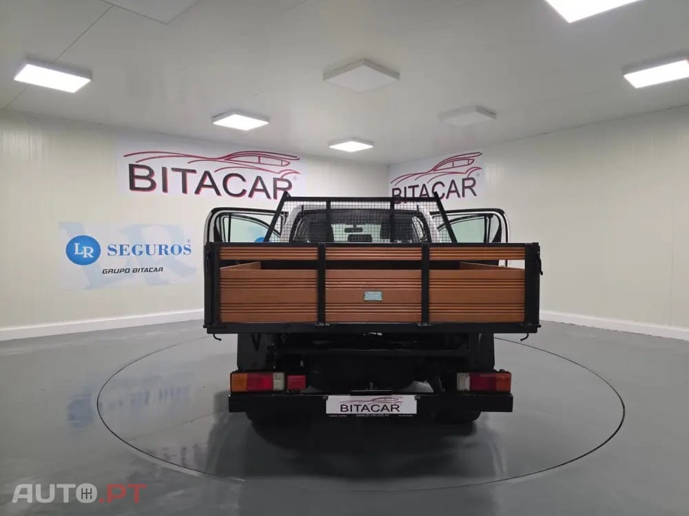 Toyota Hilux 2.4 D-4D 4WD CD CH