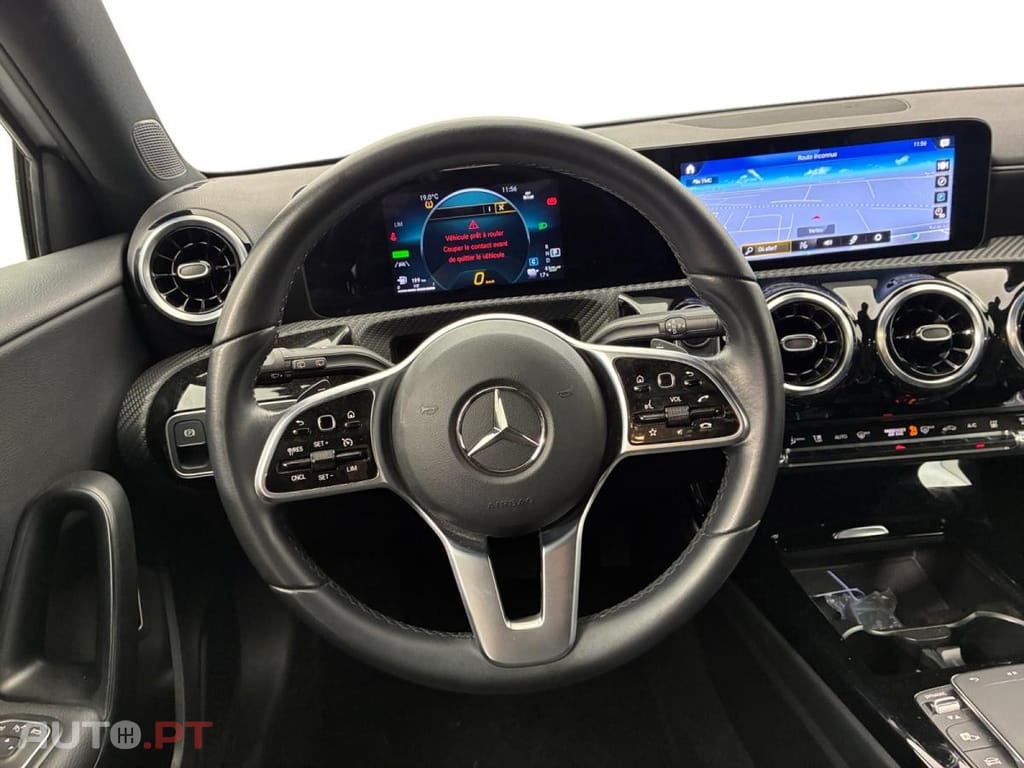 Mercedes-Benz A 250 e EQ POWER 8G-DCT Progressive Line