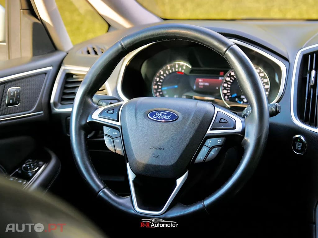 Ford S-Max 2.0 TDCi Titanium Powershift