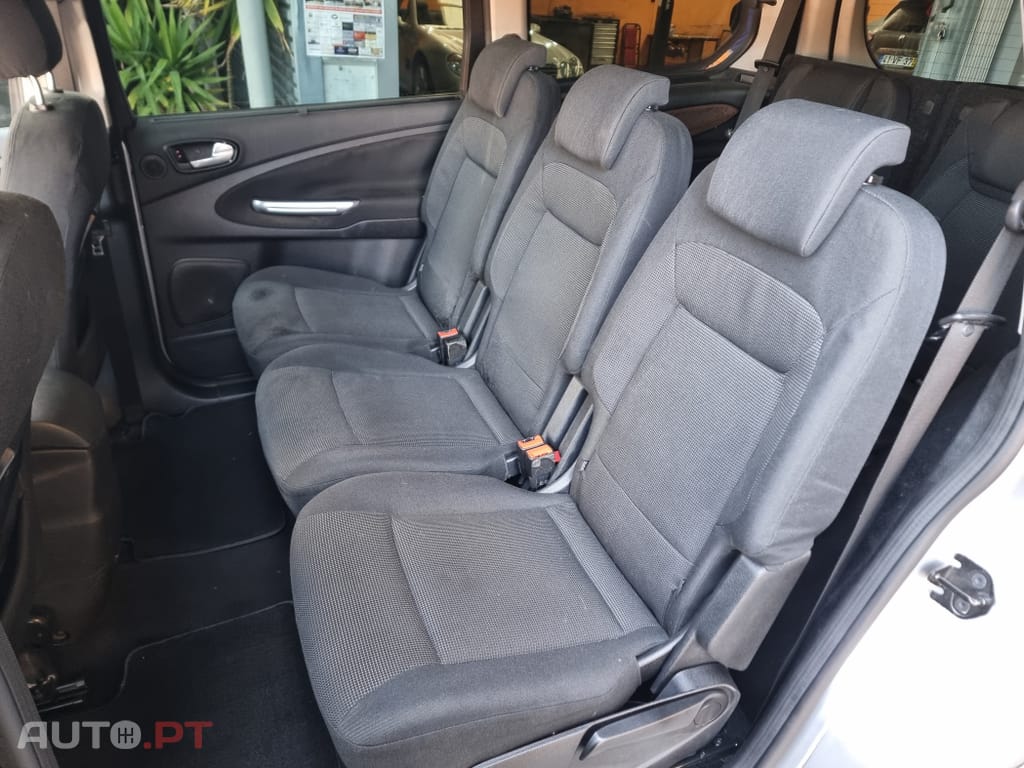 Ford Galaxy 2.0 TDCi Titanium