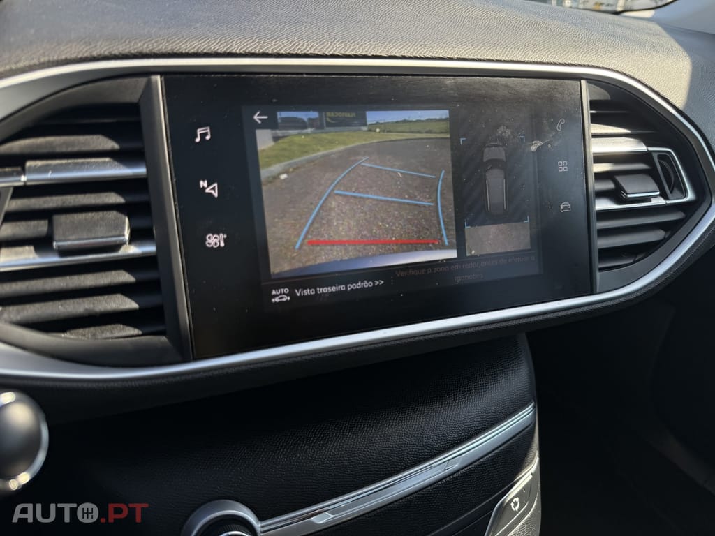 Peugeot 308 1.2 PureTech Allure EAT8