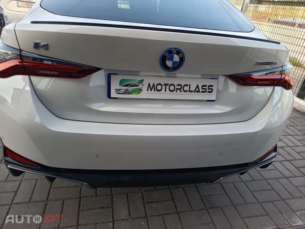 BMW i4 eDrive35