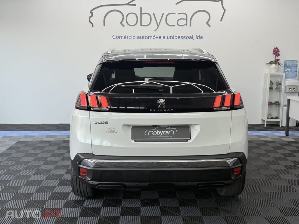 Peugeot 3008 1.2 PureTech Allure Pack EAT8