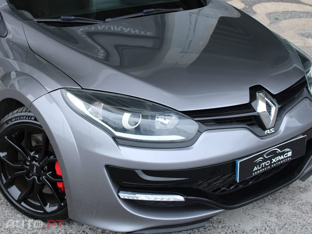 Renault Mégane Coupe RS 265 TCe
