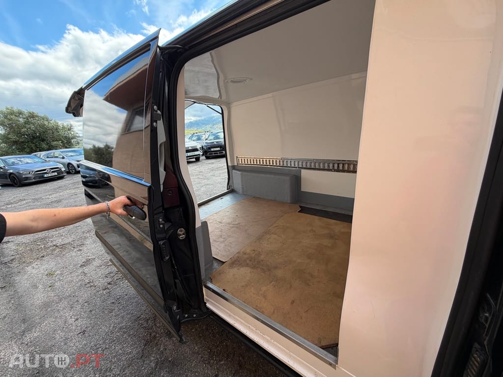 Mercedes-Benz Vito Longa SHUTTLE