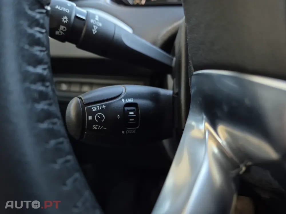 Peugeot 2008 1.5 BlueHDi Active