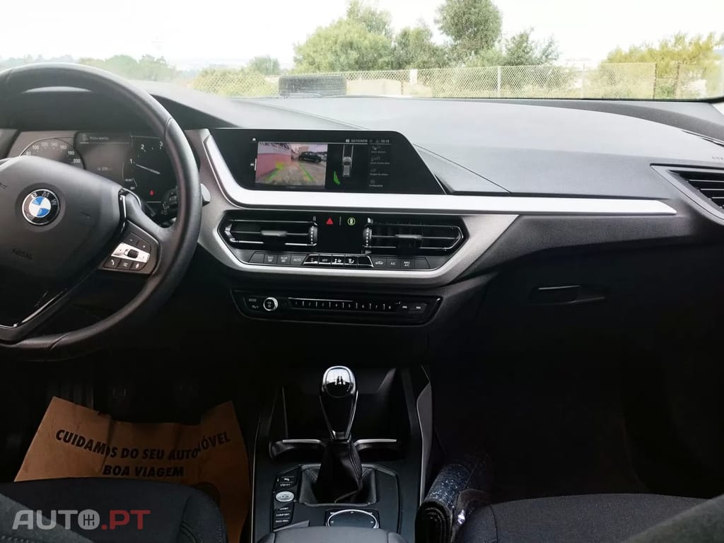 BMW 116 d Advantage — fotografia 19
