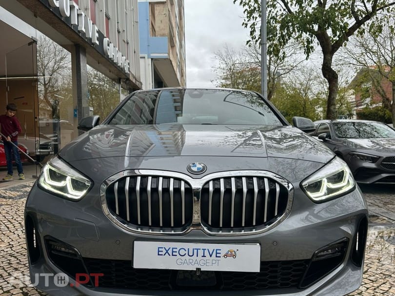 BMW 116 d Pack Desportivo M