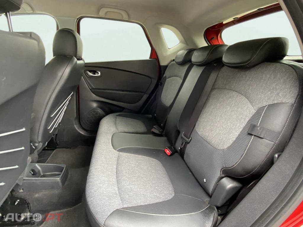 Renault Captur 1.2 TCe Exclusive EDC