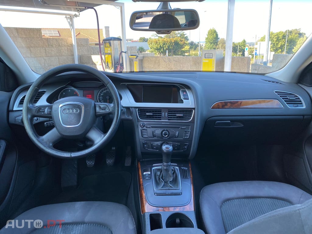 Audi A4 2.0