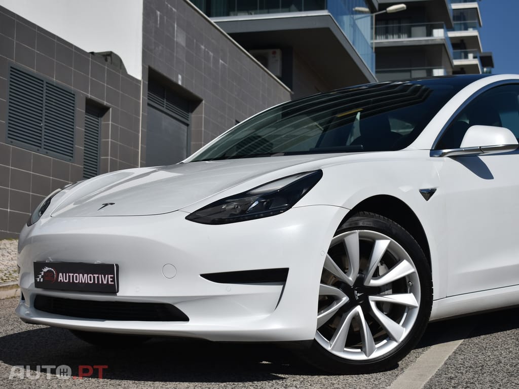 Tesla Model 3 Standard RWD Plus
