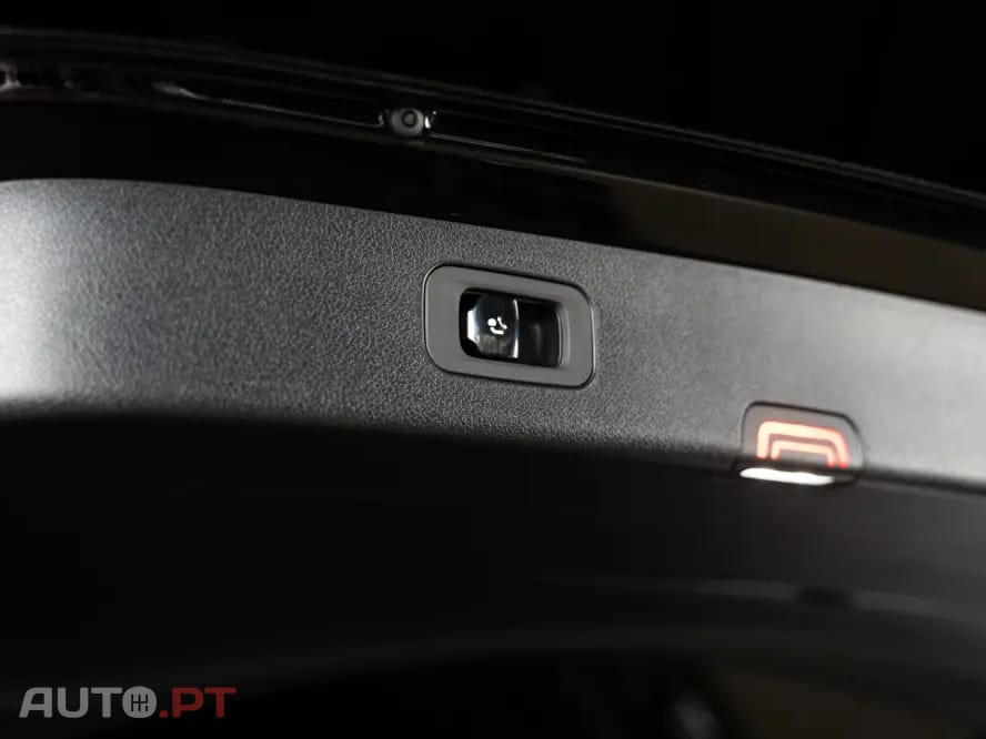 Mercedes-Benz E 300 e Station