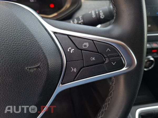 Renault Clio TCe 100 Bi-Fuel Techno