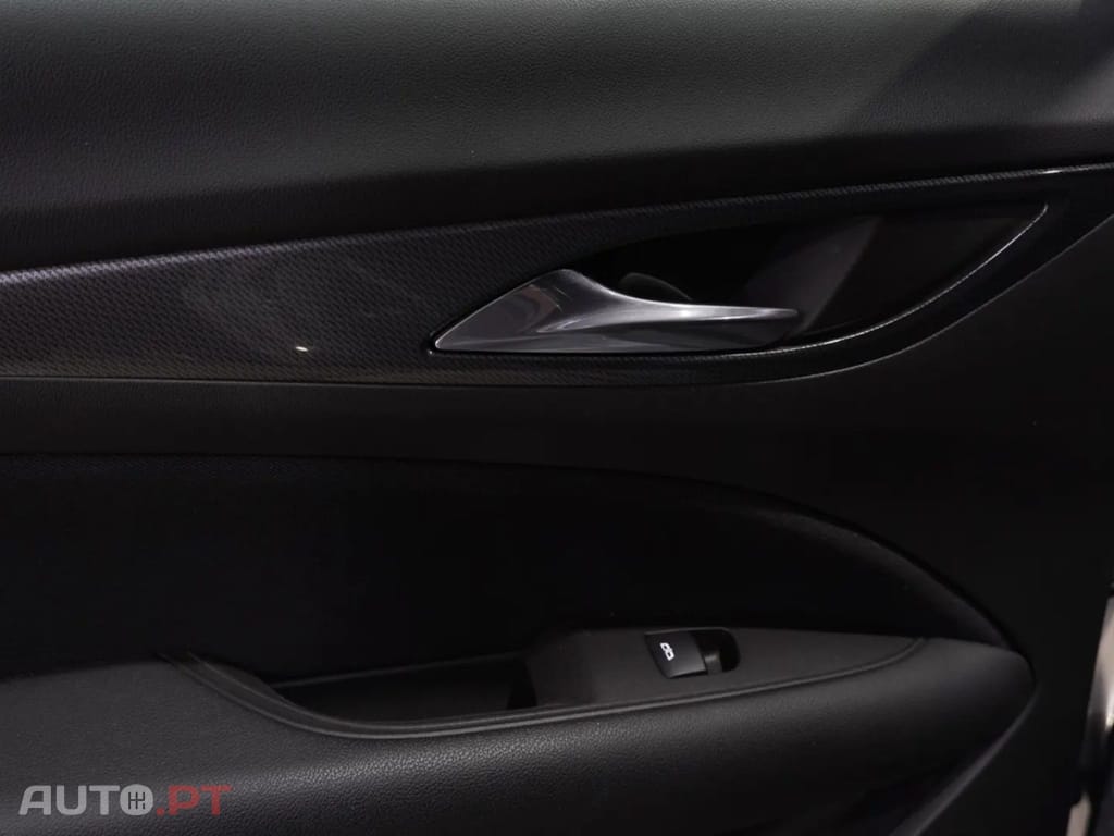 Opel Insignia ND