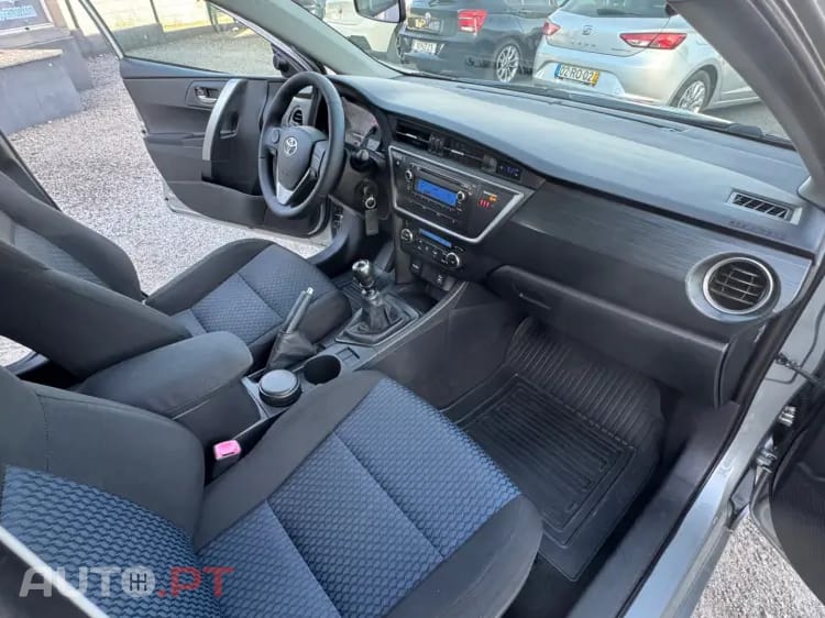 Toyota Auris Touring Sports 1.4 D-4D Active+AC