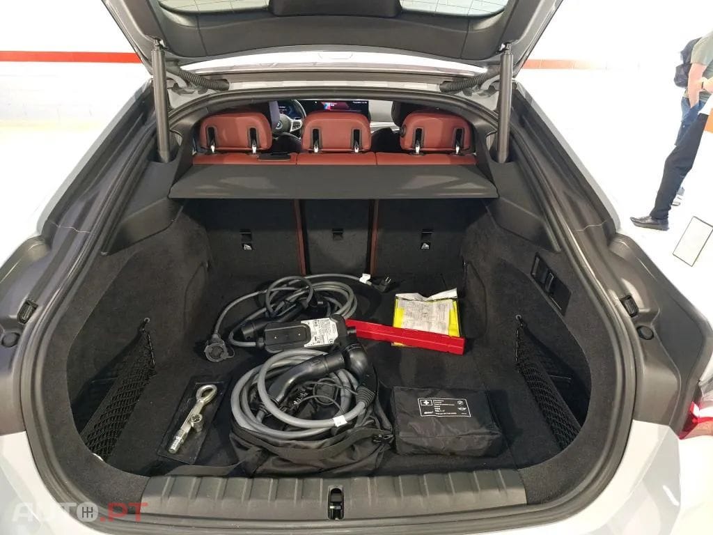 BMW i4 eDrive40 Desportiva M
