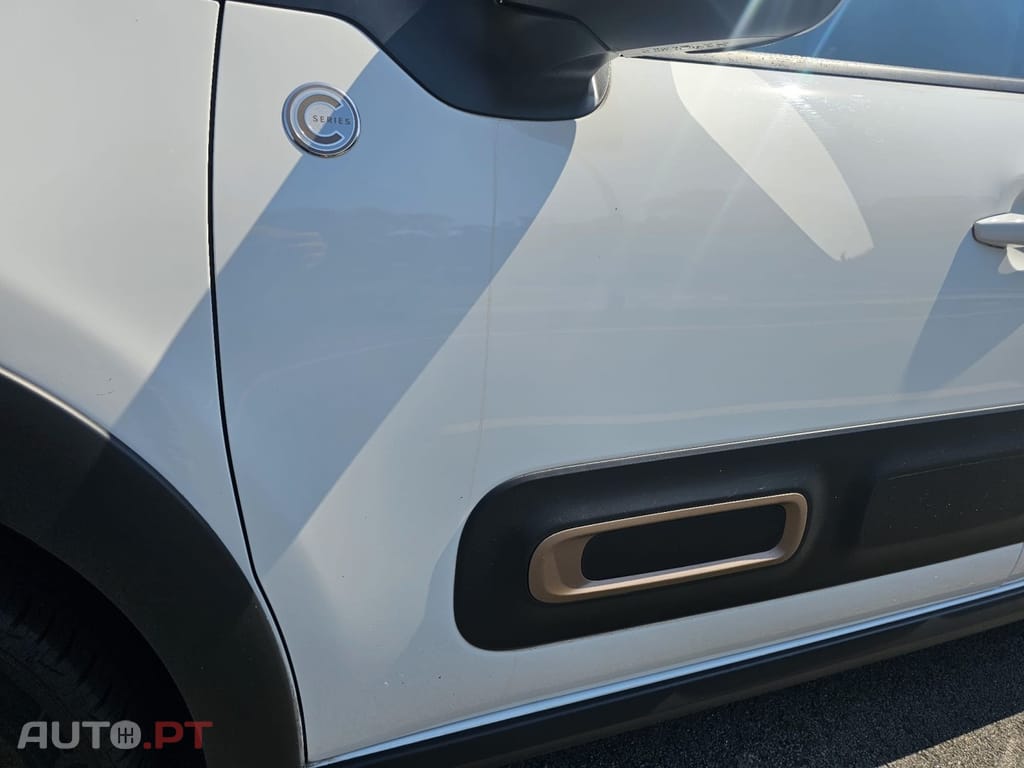 Citroen C3 1.2 PureTech Shine