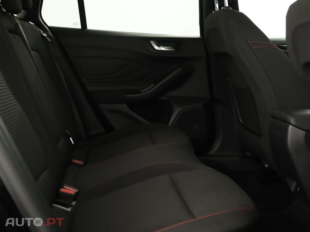 Ford Focus Focus SW 1.0 EcoBoost MHEV ST-Line X Aut.