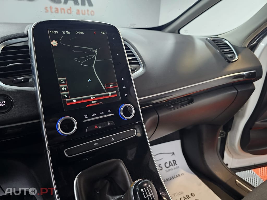 Renault Espace 1.6 dCi Zen