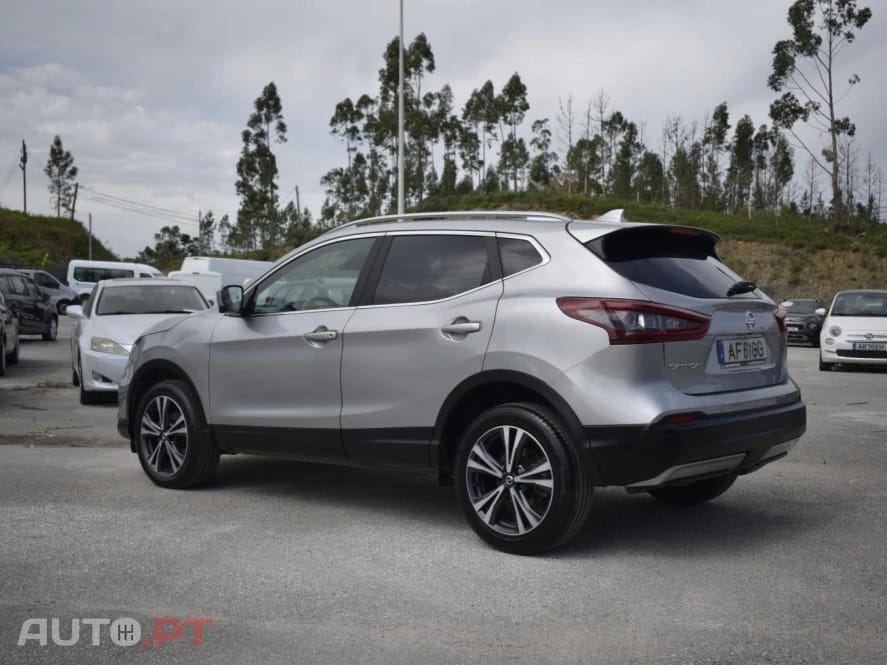 Nissan Qashqai 1.5 dCi N-Connecta