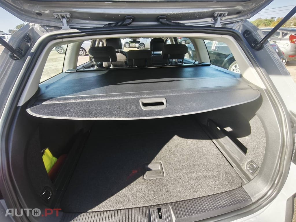 Volkswagen Passat 2.0 TDI Business DSG