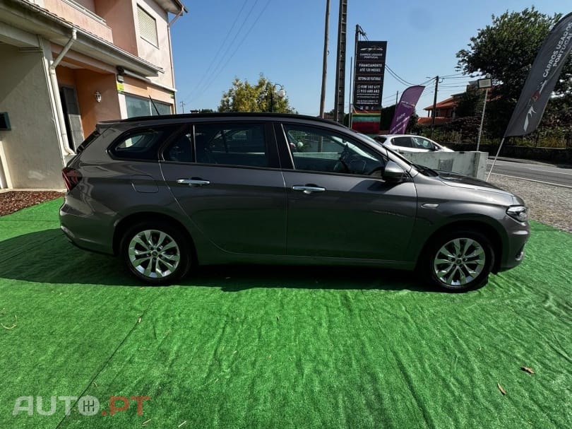 Fiat Tipo 1.3 M-Jet Lounge