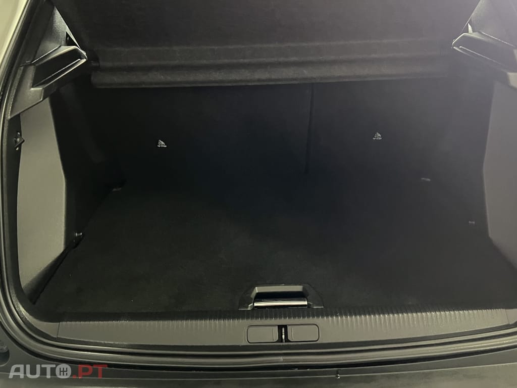 Peugeot 2008 1.2 PureTech GT Line EAT8