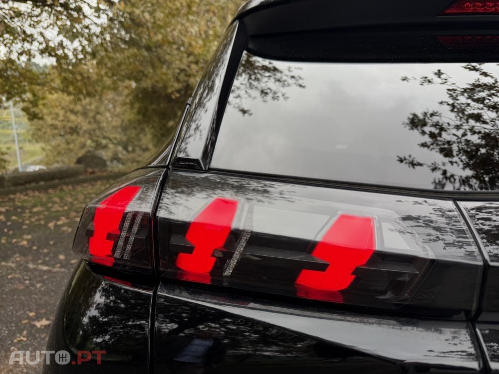 Peugeot E-2008 50 kWh GT