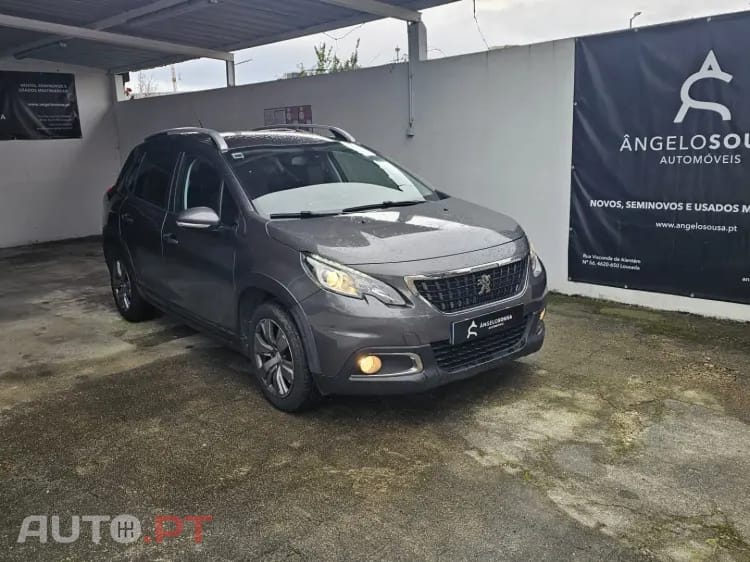 Peugeot 2008 1.2 PureTech Signature