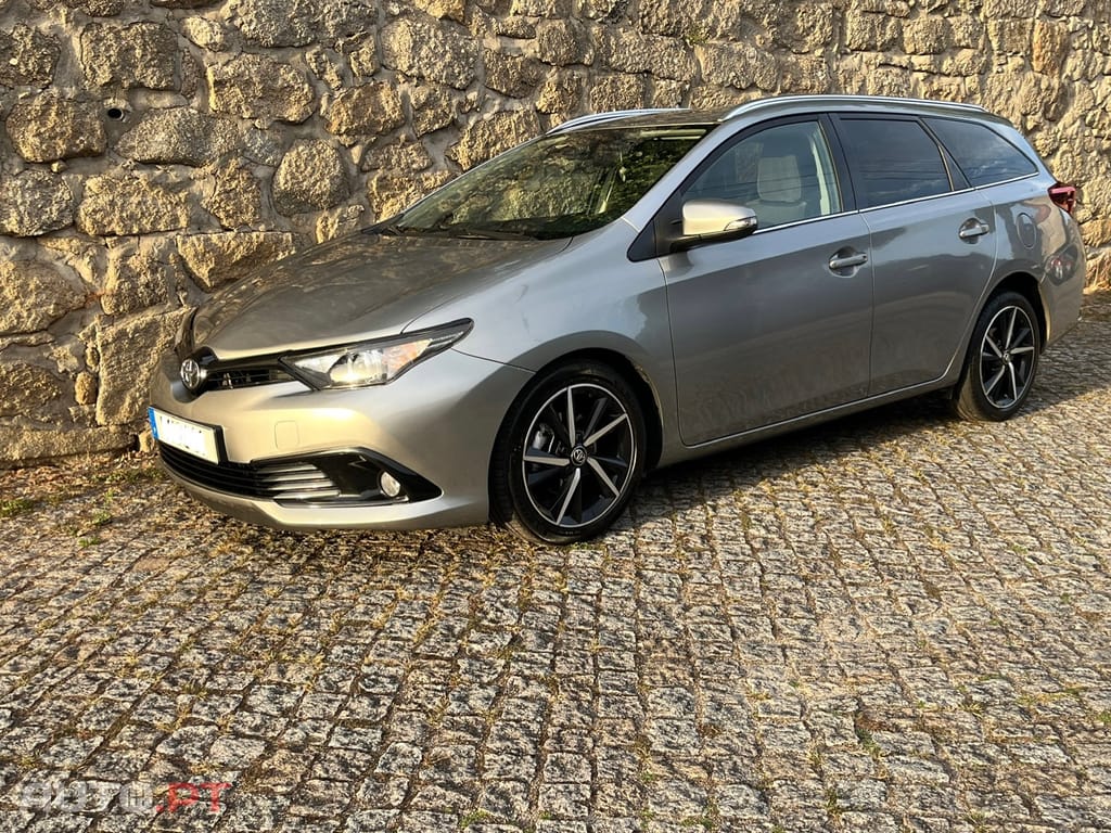 Toyota Auris Touring Sports 1,4 D-4D