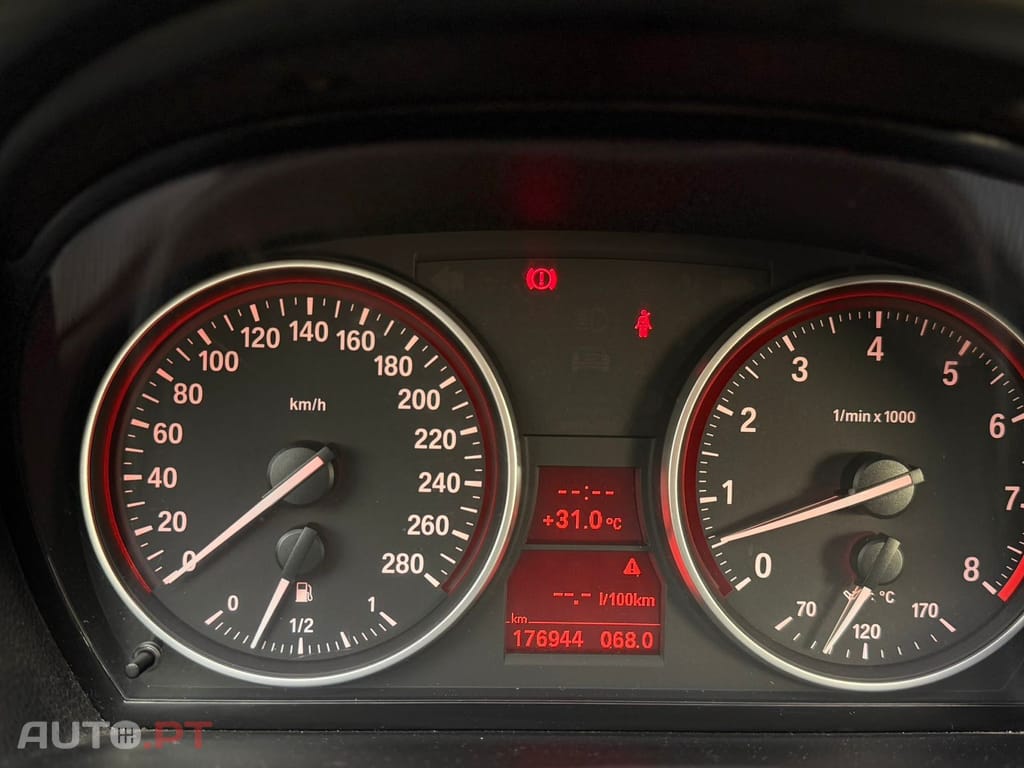 BMW 325 i