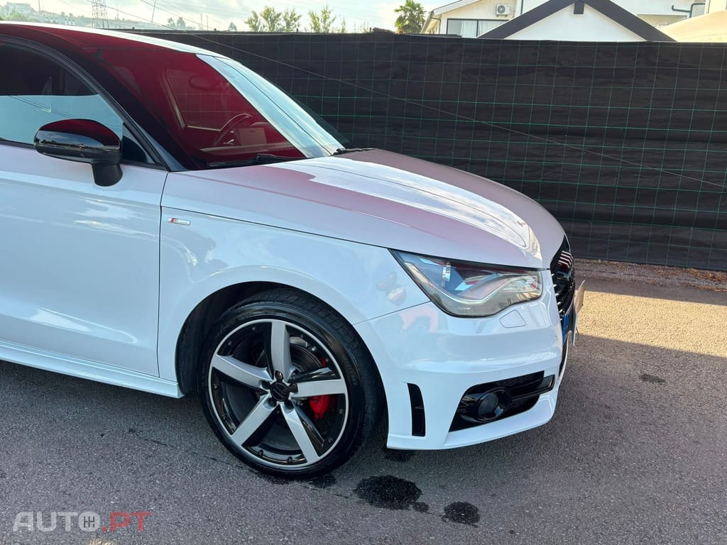 Audi A1 1.6 TDi S-line