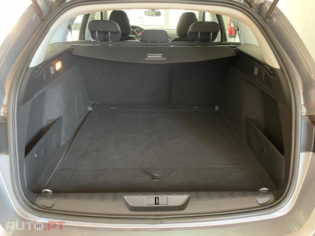 Peugeot 308 SW 1.6 BlueHDi Access