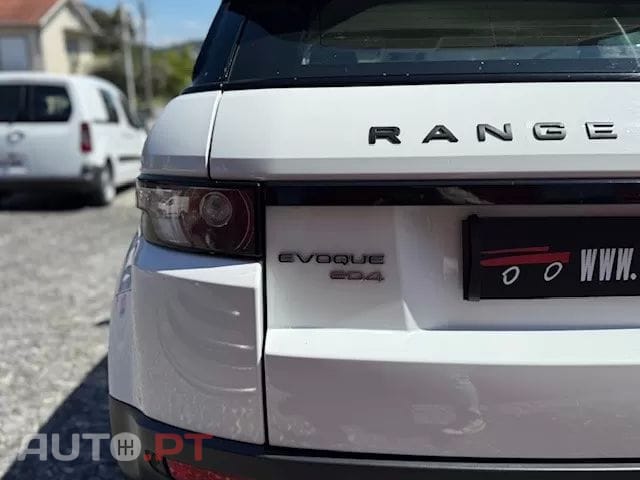 Land Rover Evoque 2.2 TD4 Pure Tech
