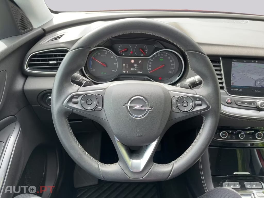 Opel Grandland (X) AT8  