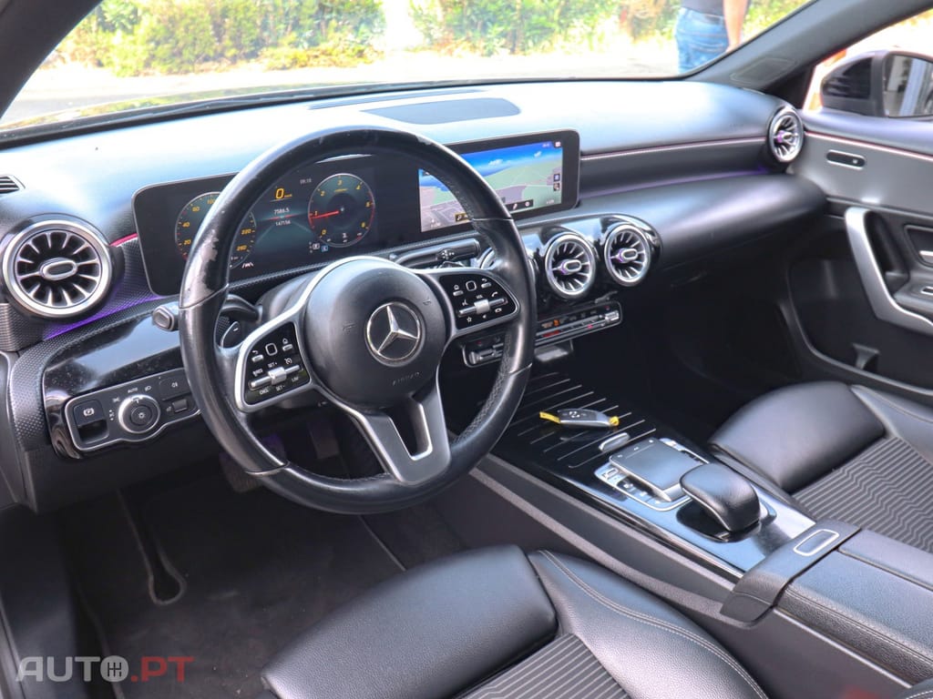 Mercedes-Benz A 180 d 7G-DCT Progressive — fotografia 7