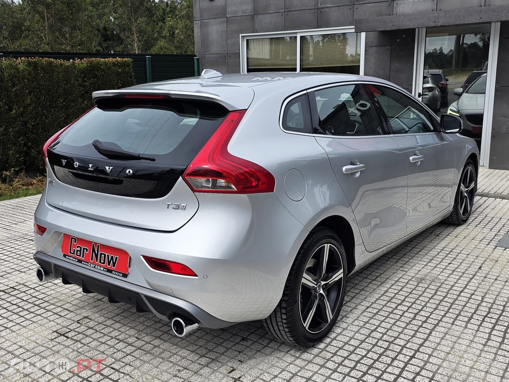 Volvo V40 1.5 T3 Sport Edition R Geartronic