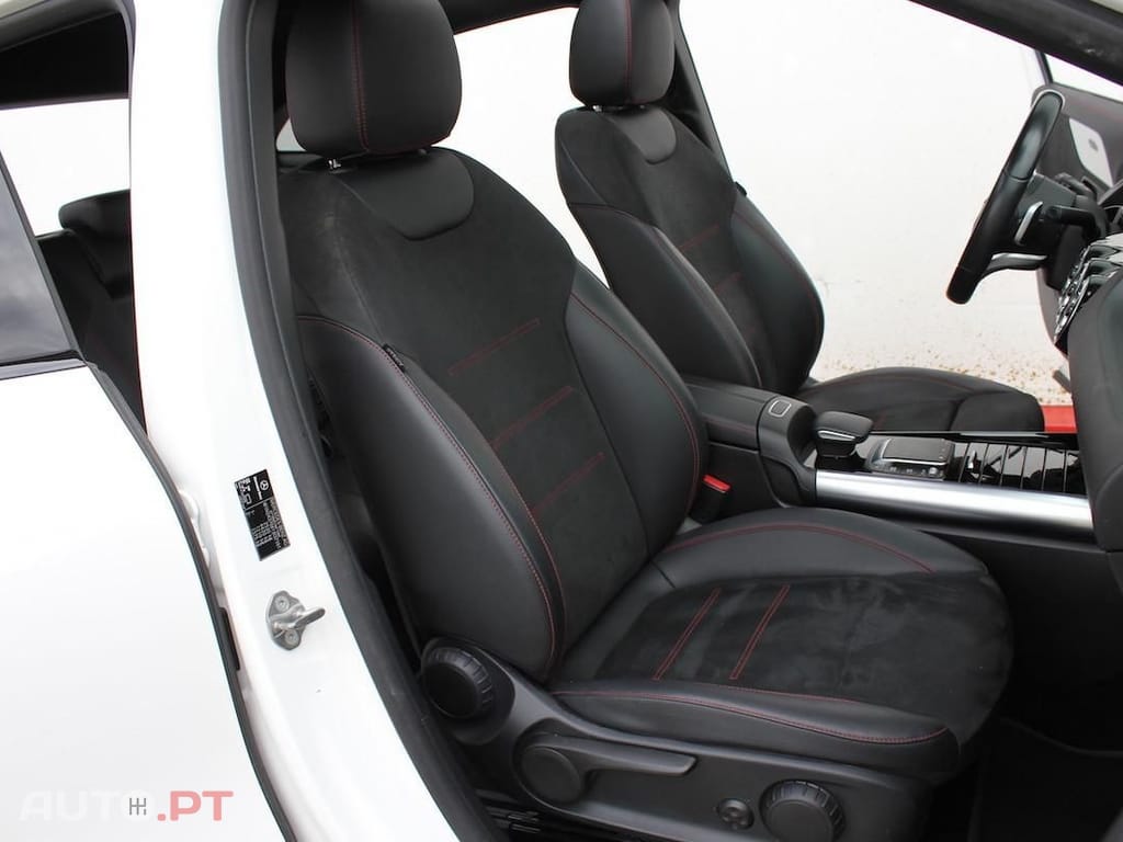 Mercedes-Benz EQA 300 4Matic AMG Line
