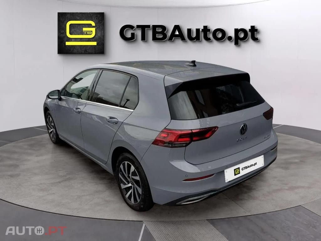 Volkswagen Golf 1.4 eHybrid DSG Style