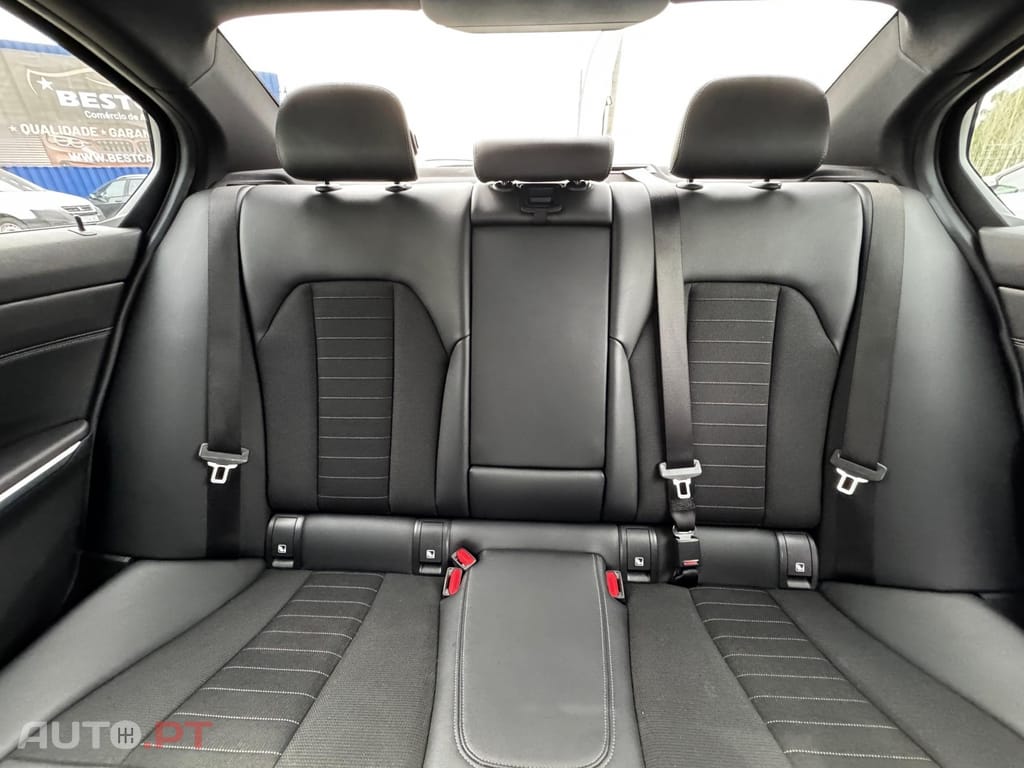 BMW 320 e Auto
