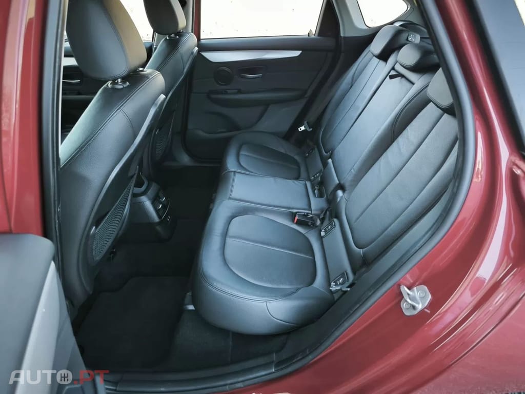BMW 216 d Line Luxury
