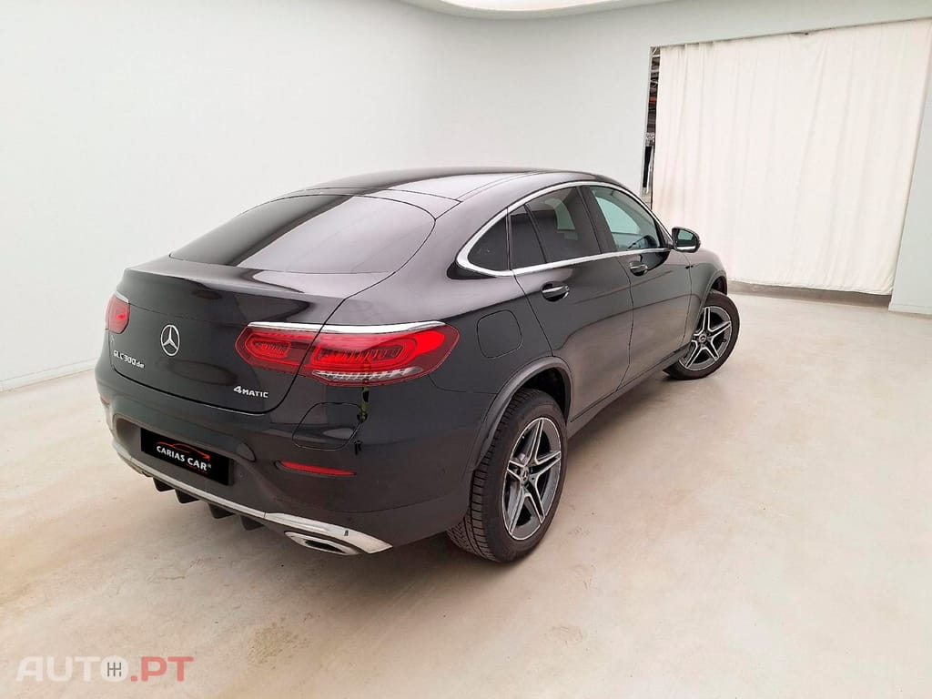 Mercedes-Benz GLC 300 de 4 Matic AMG Line