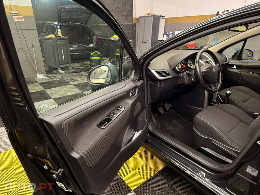 Peugeot 207 SW HDI