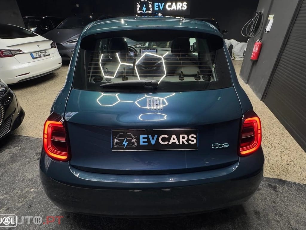 Fiat 500e 42 kWh Icon