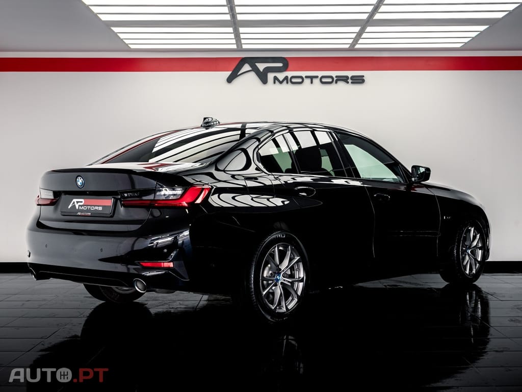 BMW 320 e Pack M Auto
