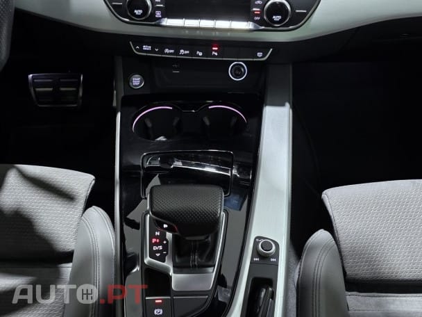 Audi A4 Avant 35 TDI S line S tronic